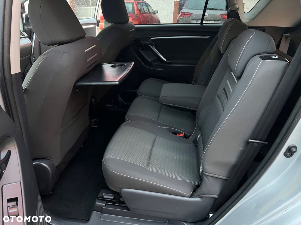 Toyota Verso 1.8 Sol plus NAVI 7os - 11