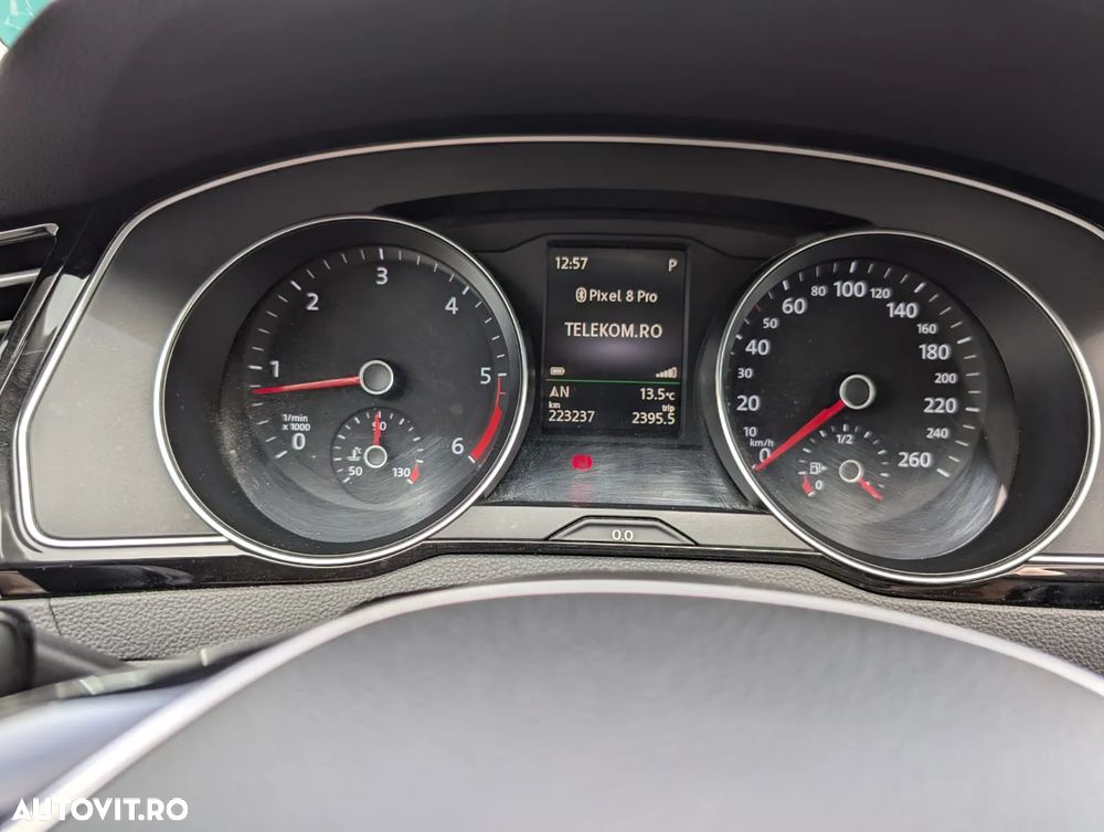 Volkswagen Passat Variant 2.0 TDI DSG (BlueMotion Technology) Highline - 10