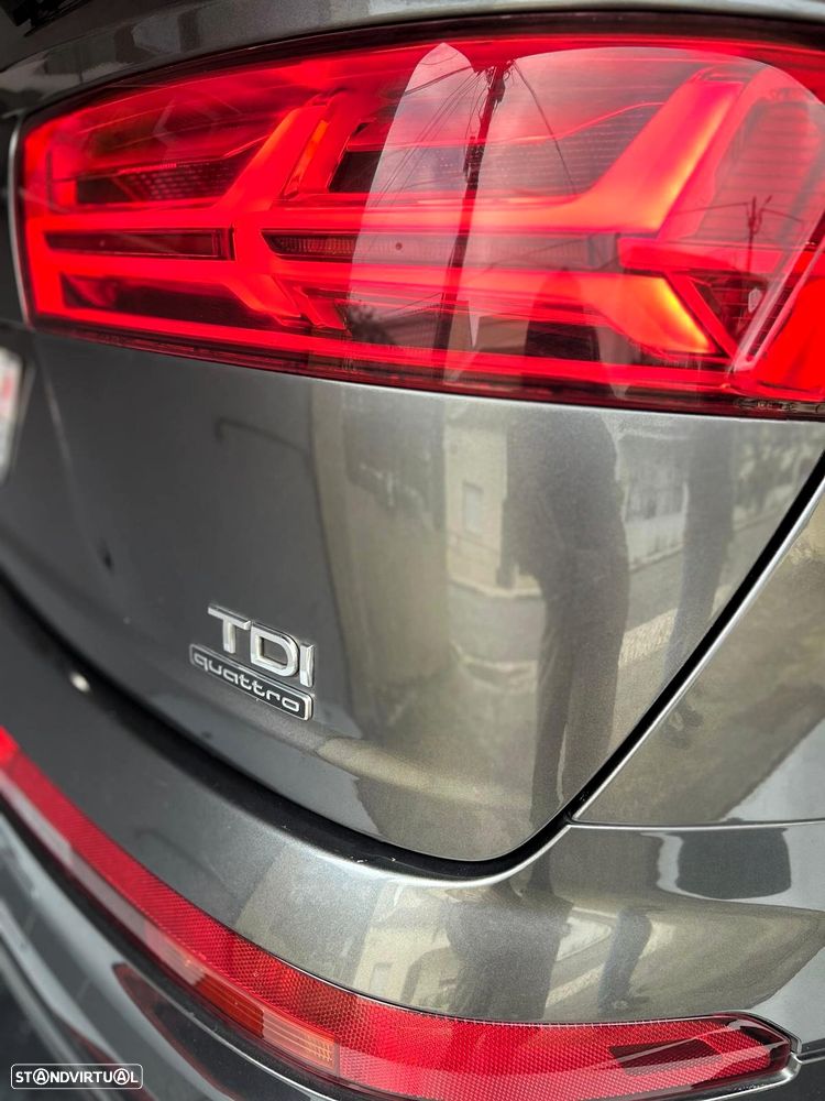 Audi Q7 3.0 TDI quattro S-line Tiptronic 7L - 41