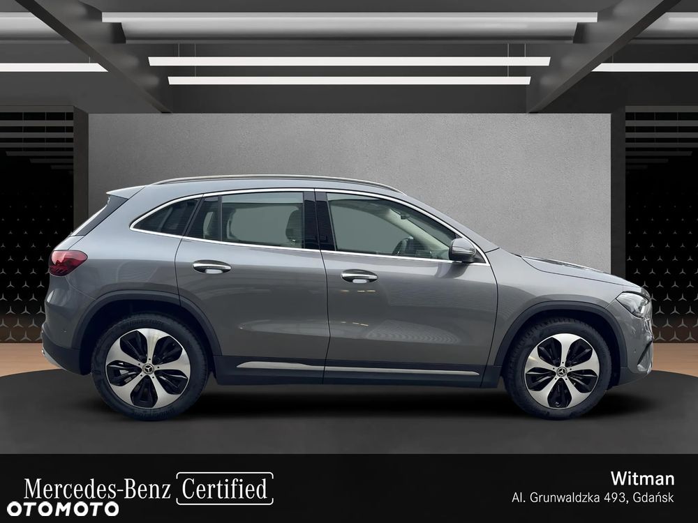 Mercedes-Benz GLA - 6