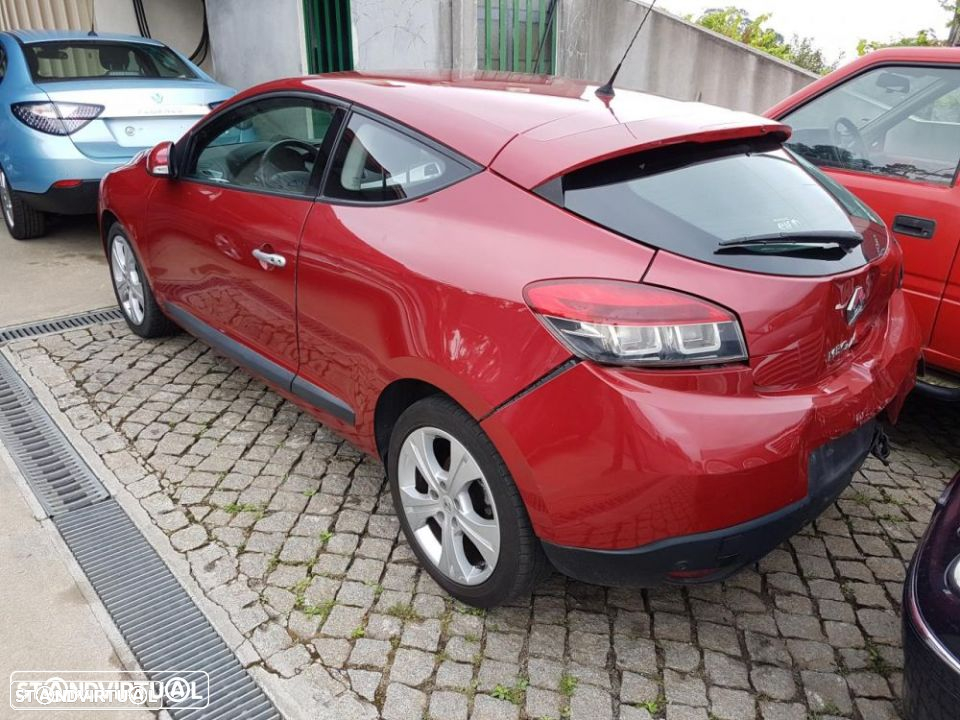 Renault Megane Coupe 2012 para peças - 2