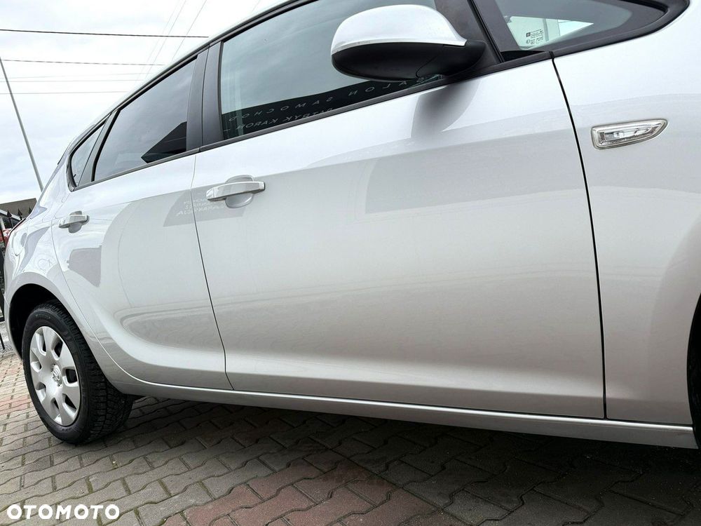 Opel Astra 1.4 Selection - 34