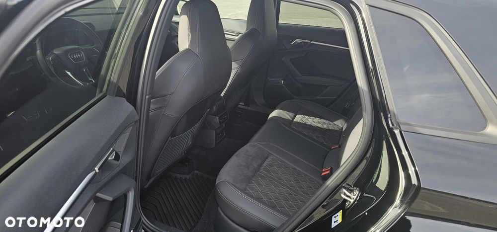 Audi A3 Sportback - 16