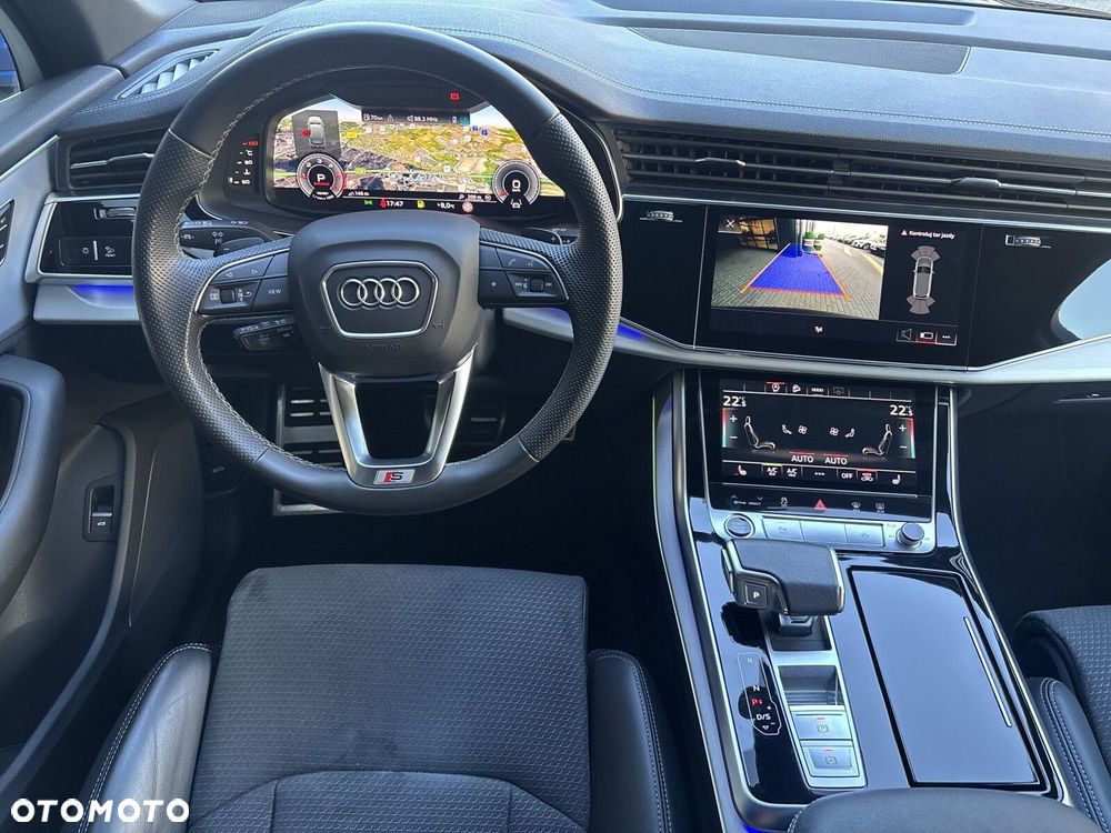 Audi Q7 - 11