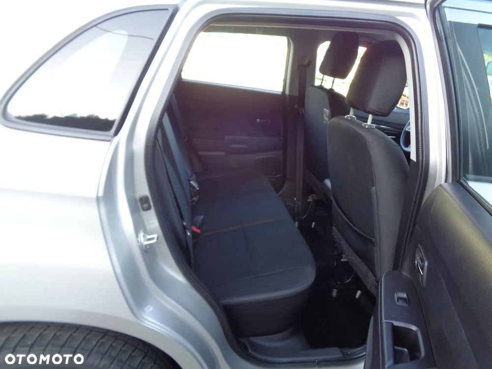Mitsubishi ASX - 18