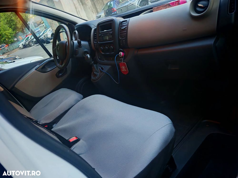 Renault Trafic Combi L2H1 7+1 Expression - 4