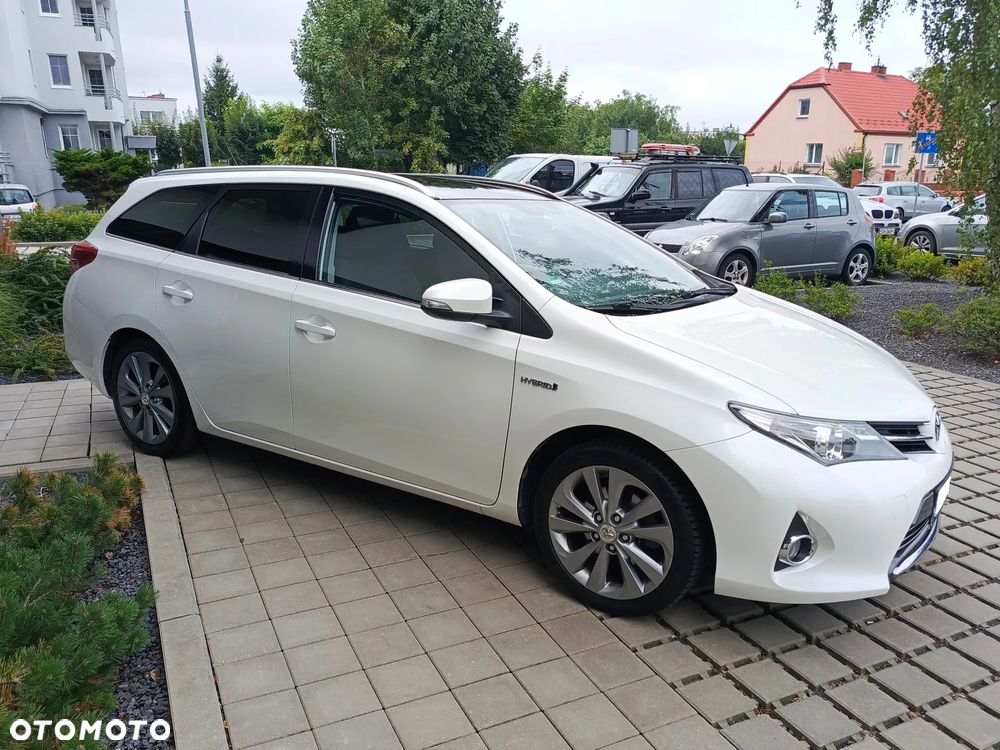 Toyota Auris 1.8 HSD Luna - 3