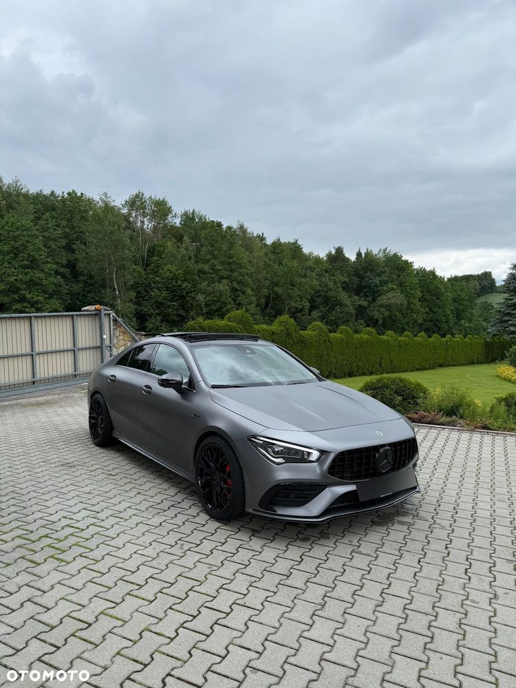 Mercedes-Benz CLA - 1
