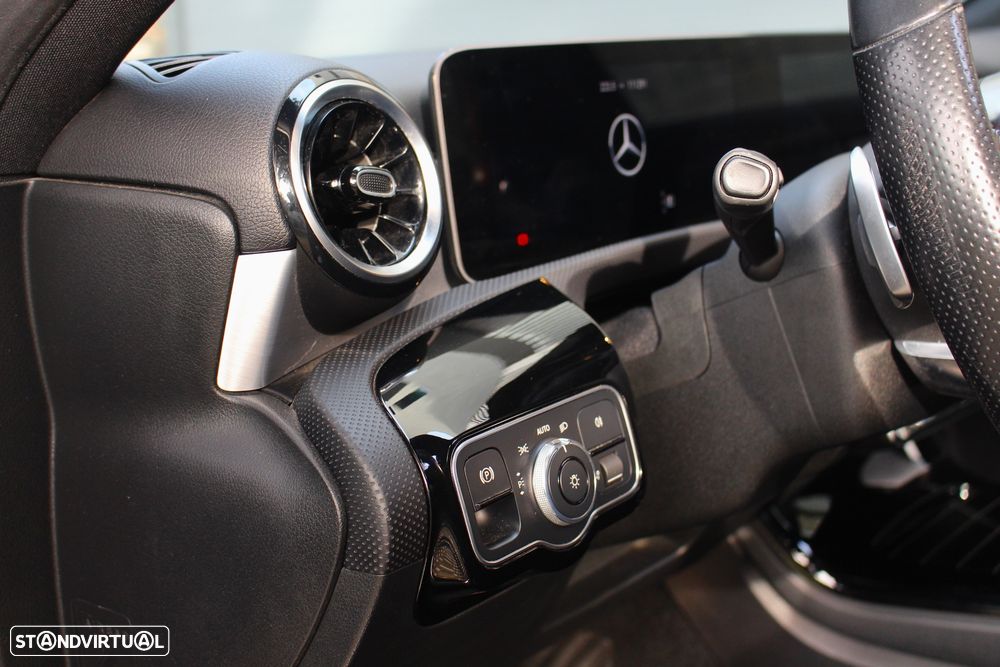 Mercedes-Benz A 180 d AMG Line Aut. - 23