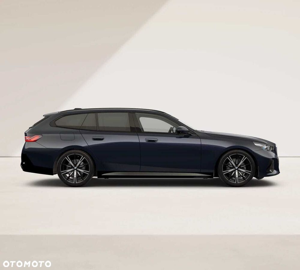 BMW Seria 5 520d xDrive mHEV M Sport - 6