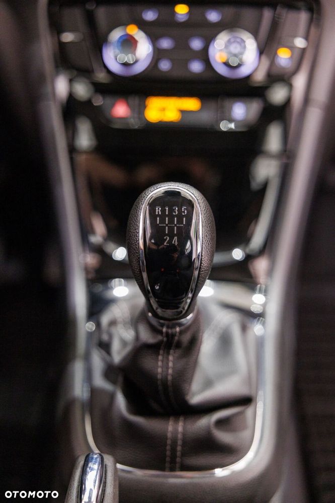 Opel Mokka 1.6 Enjoy S&S - 33