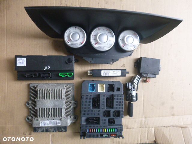 ZESTAW STARTOWY KOMPUTER STACYJKA IMMOBILIZER CITROEN C8 2.0 HDI - 1