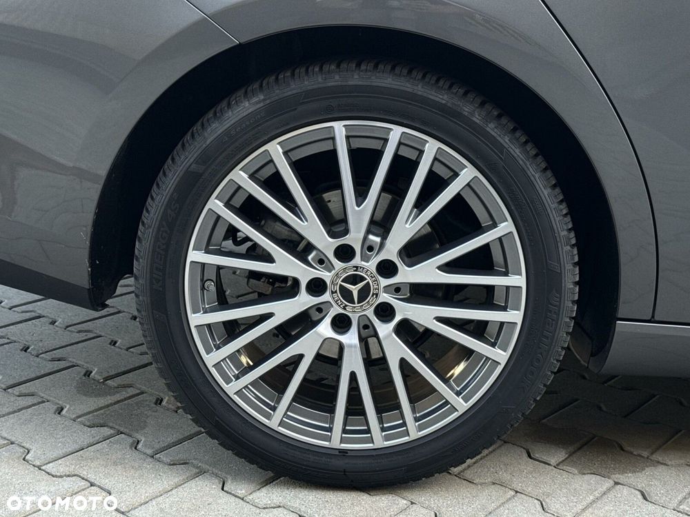 Mercedes-Benz CLA - 6