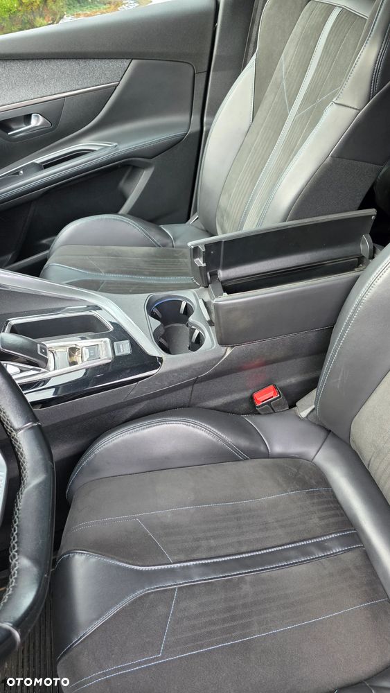 Peugeot 5008 1.5 BlueHDI Crossway S&S EAT8 - 18