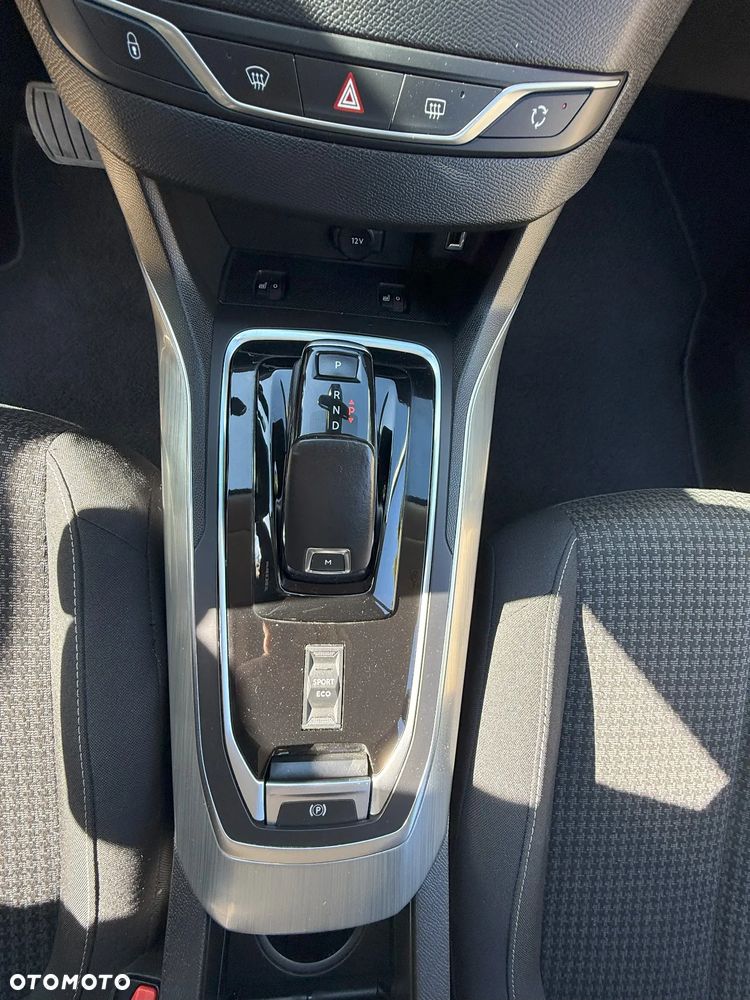 Peugeot 308 SW 1.5 BlueHDi Allure Pack S&S EAT8 - 18