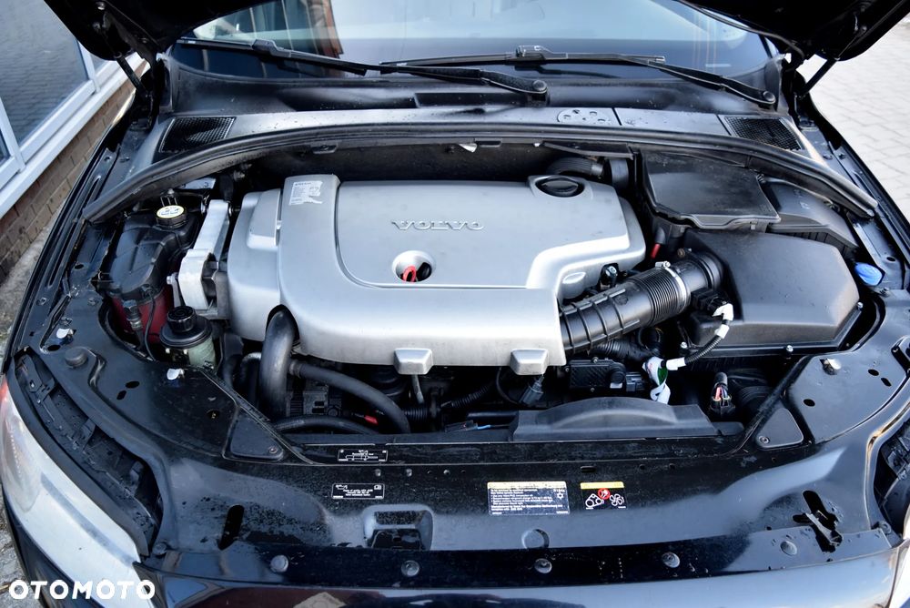 Volvo V70 D5 DPF Summum - 26