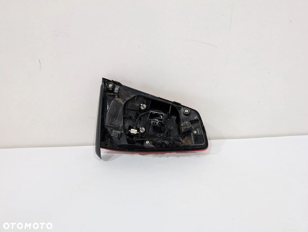 VW PASSAT B8 KOMBI LAMPA PRAWA TYŁ W KLAPĘ 3G9945094E EUROPA - 5