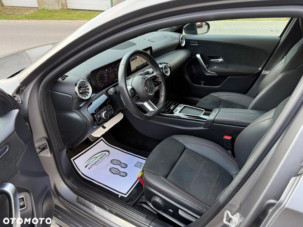 Mercedes-Benz Klasa A 200 AMG Line 7G-DCT - 9