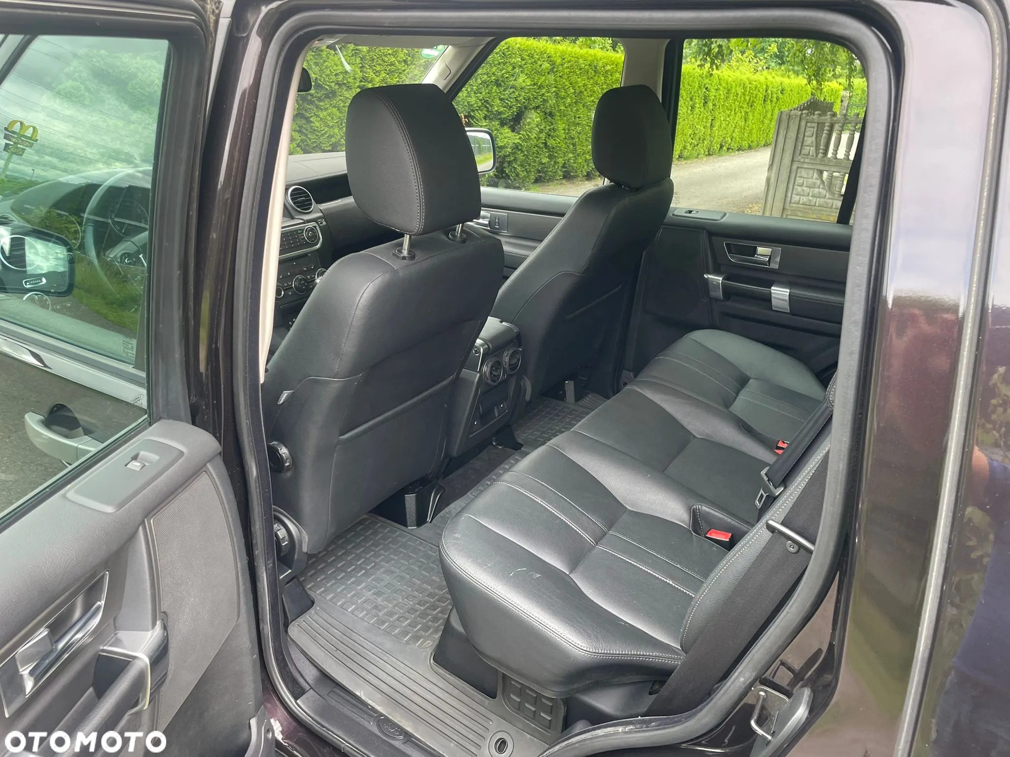 Land Rover Discovery III 2.7D V6 HSE - 9