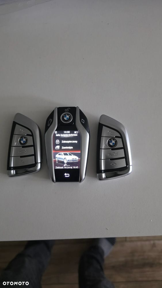 BMW Seria 7 - 39