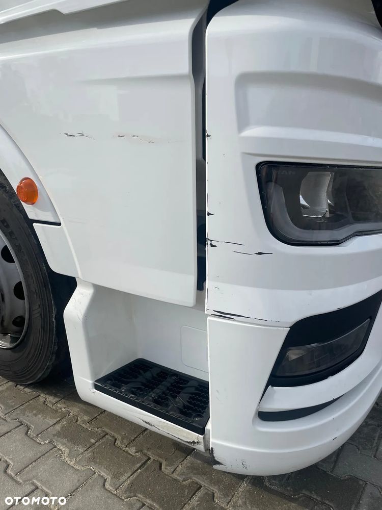 MAN TGX LOW DECK - 6