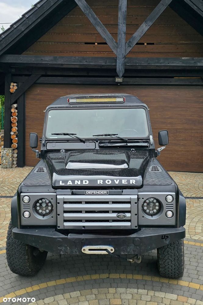 Land Rover Defender 110 Style - 7