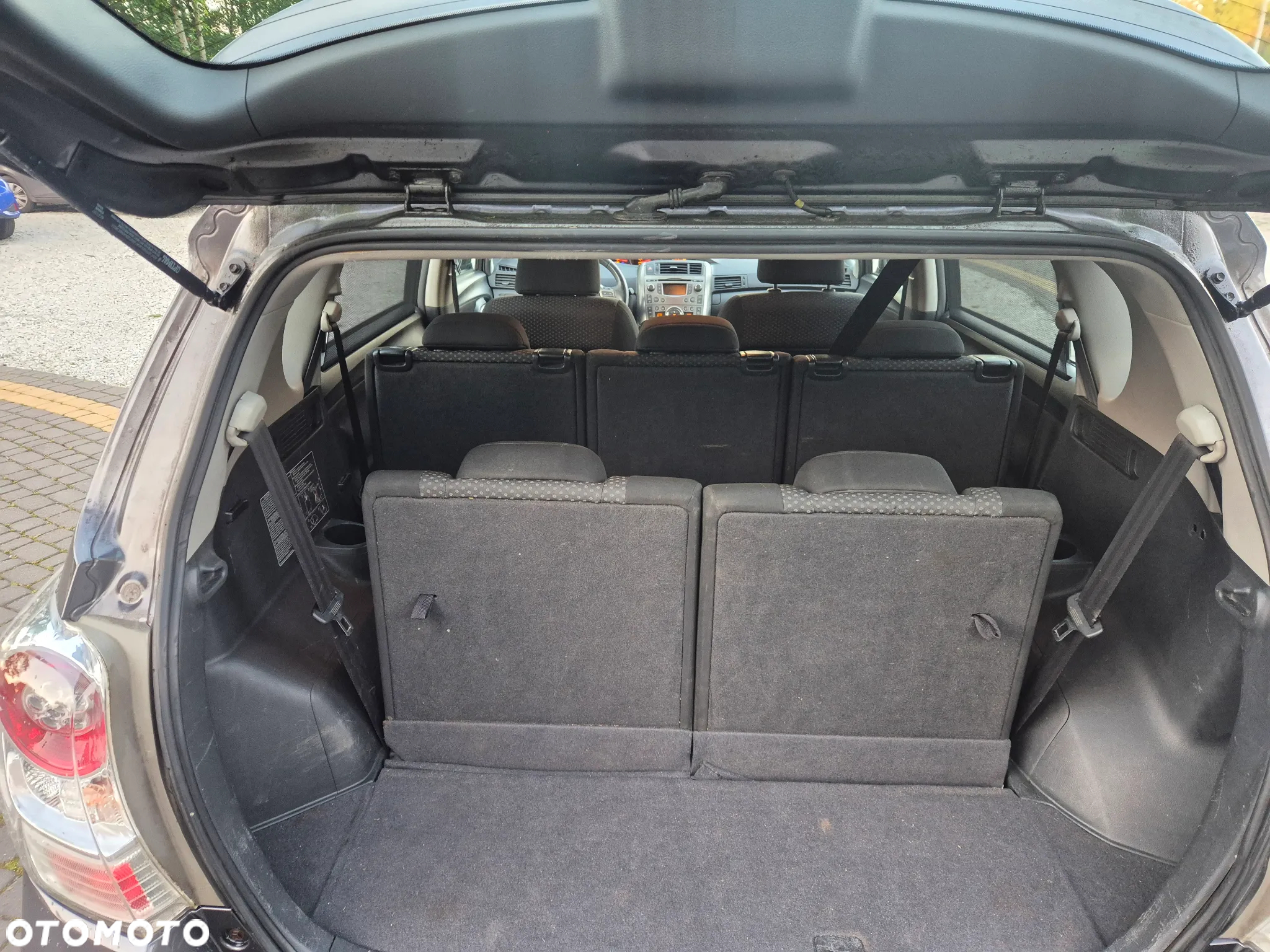 Toyota Verso 1.8 7-Sitzer Executive - 14