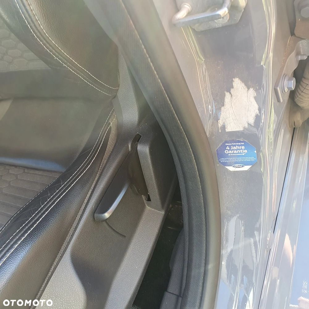 Ford Focus 2.0 EcoBoost ST-2 - 10