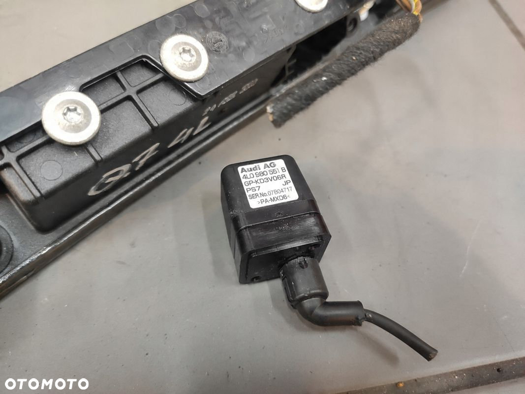 AUDI Q7 4L KAMERA BLENDA KLAPY TYLNEJ TYŁ ORYGINAŁ SPRAWNA - 4