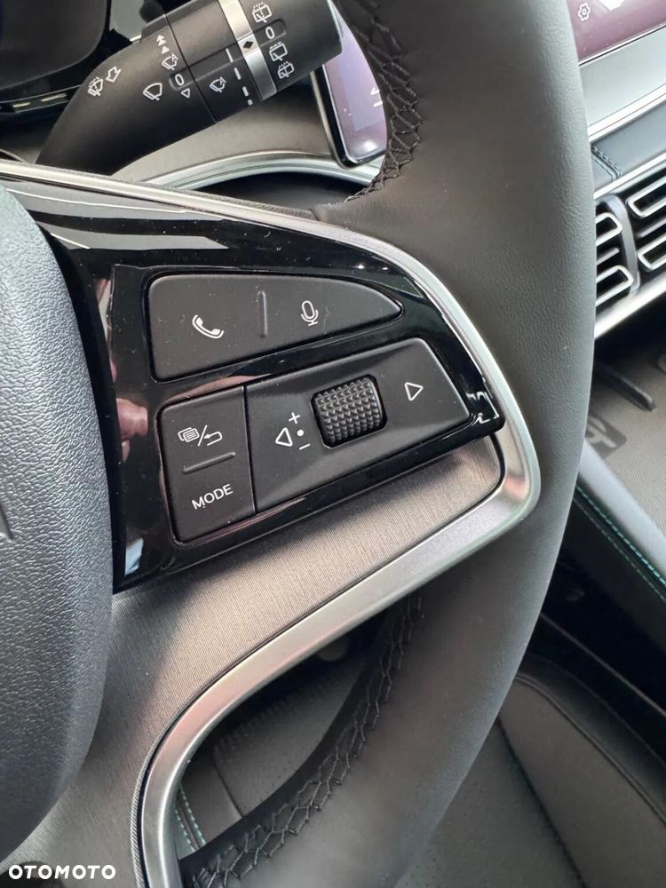 BYD Seal U 1.5T Design AWD - 13