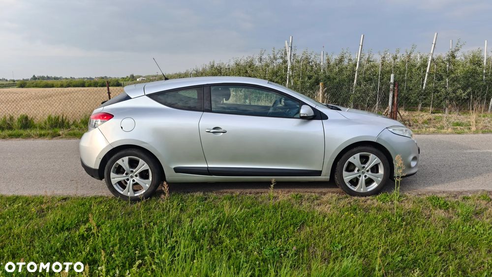 Renault Megane 2.0 16V TCE Dynamique - 8
