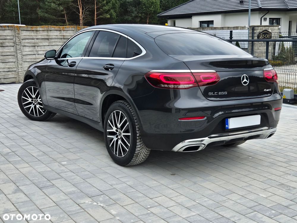 Mercedes-Benz GLC 200 4-Matic - 2