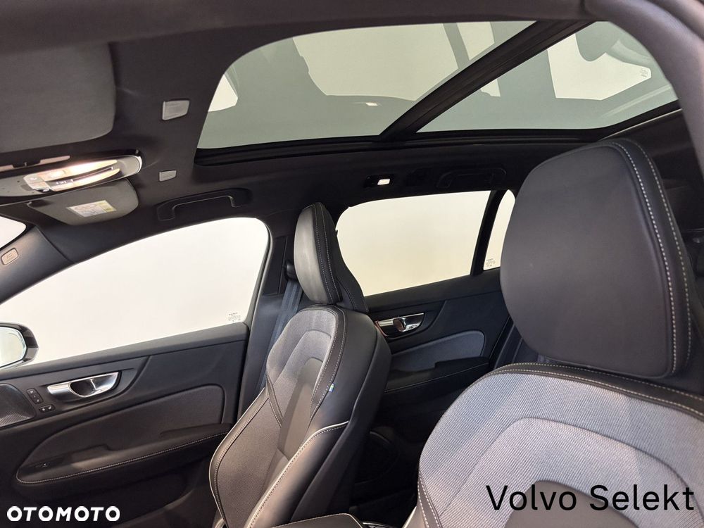 Volvo V60 - 25