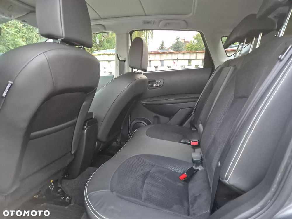 Nissan Qashqai 2.0 4 x 4 tekna - 17