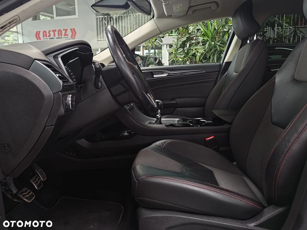 Ford Mondeo 1.5 EcoBoost ST-Line X - 18