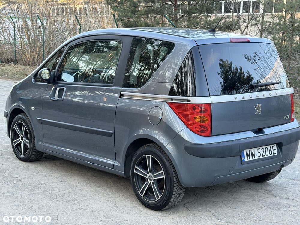 Peugeot 1007 - 4