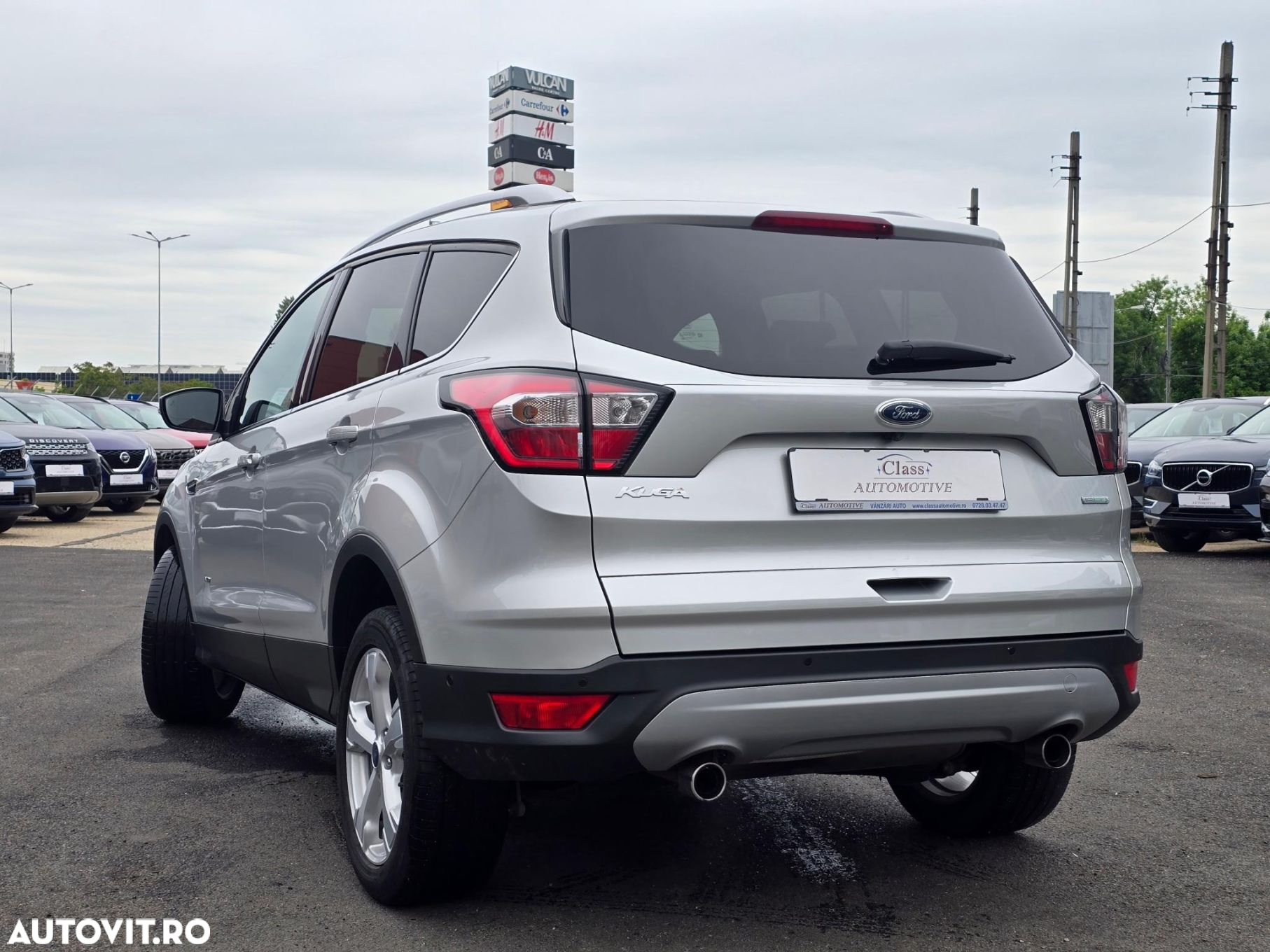 Ford Kuga - 4