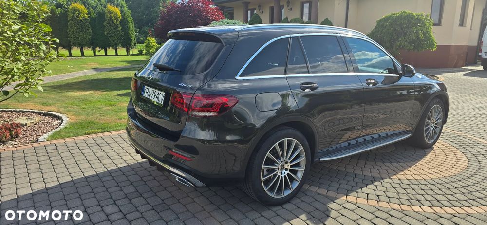 Mercedes-Benz GLC 300 4Matic 9G-TRONIC AMG Line - 4