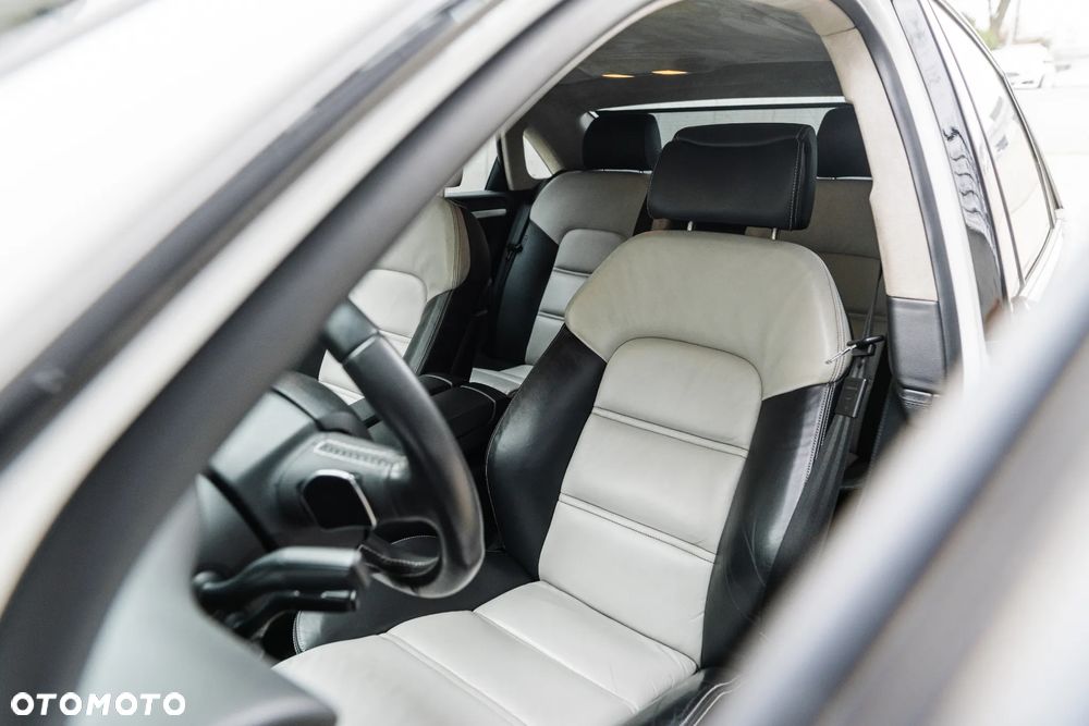 Audi S8 - 17