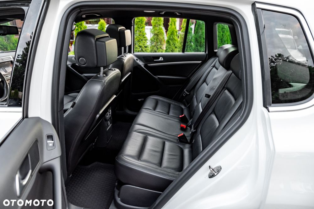 Volkswagen Tiguan 2.0 TSI 4Mot R-Style DSG - 18