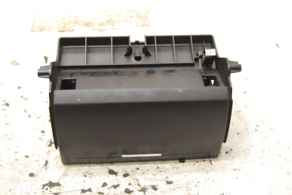 SCHOWEK DESKI ŚRODKOWEJ 66120AG020 SUBARU LEGACY IV LIFT - 1