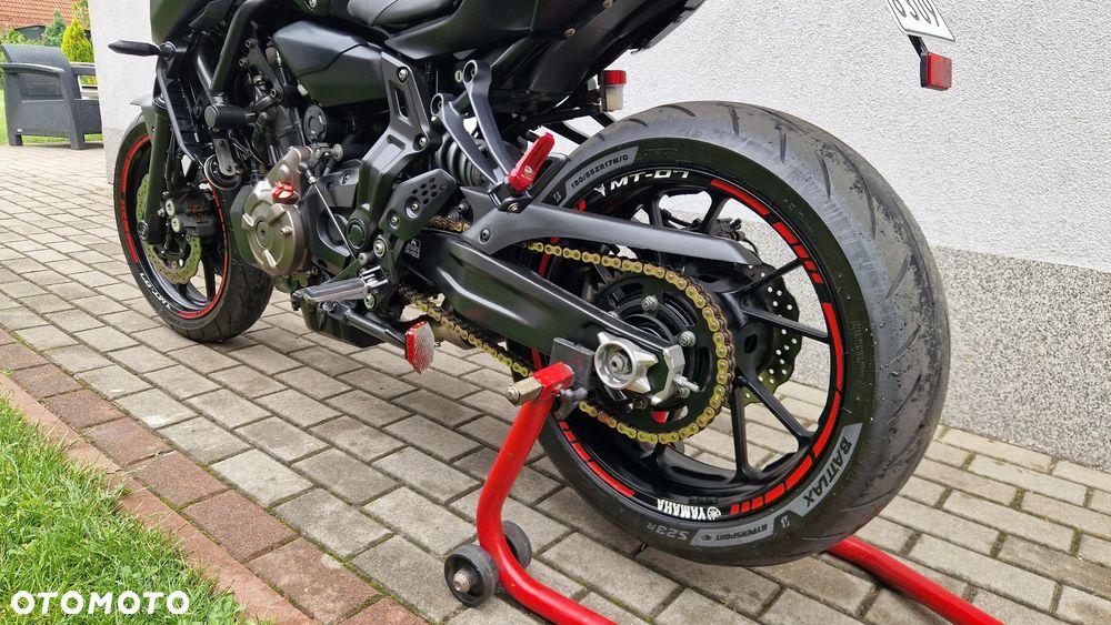 Yamaha MT - 14