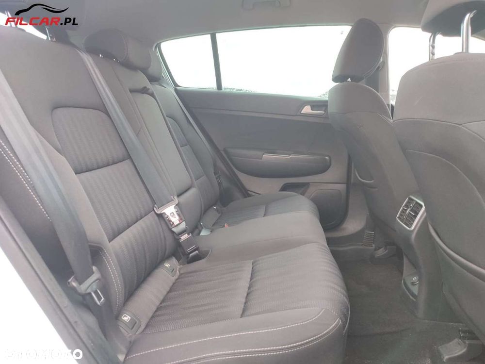 Kia Sportage - 14