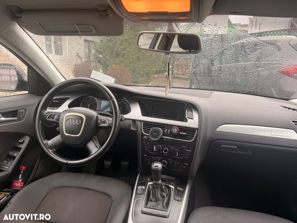 Audi A4 Avant 2.0 TDI DPF quattro Ambiente - 6