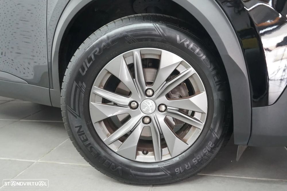 Peugeot 2008 1.2 PureTech Allure - 11