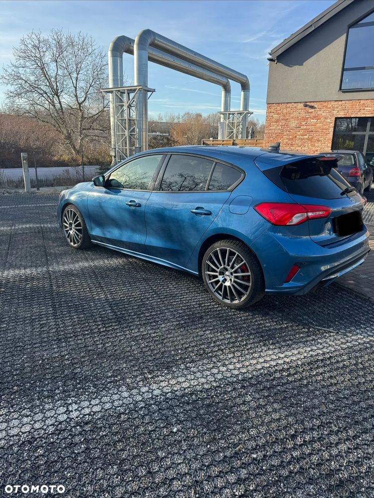 Ford Focus 2.3 EcoBoost ST - 14