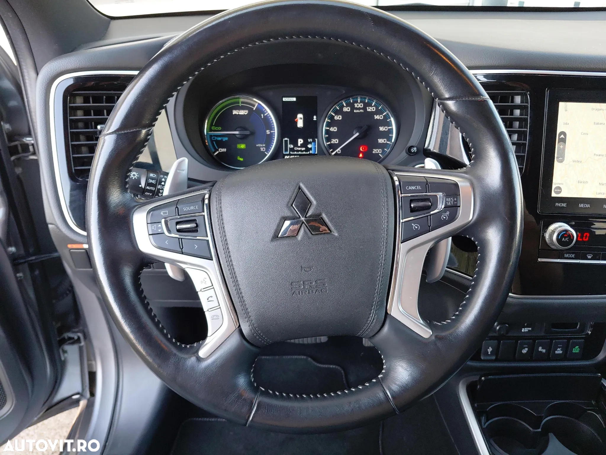 Mitsubishi Outlander 2.4 4WD Plug-In Hybrid Spirit - 20