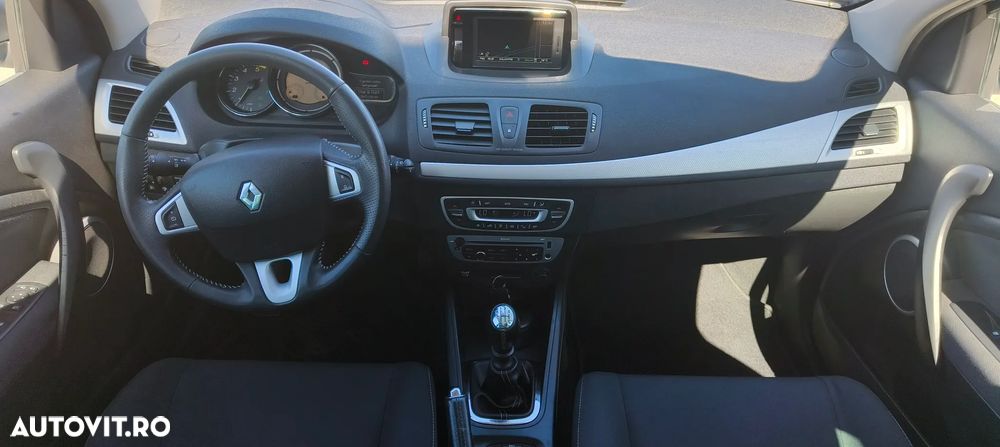 Renault Megane 1.5 dCi Dynamique - 9