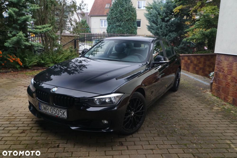 BMW Seria 3 - 22