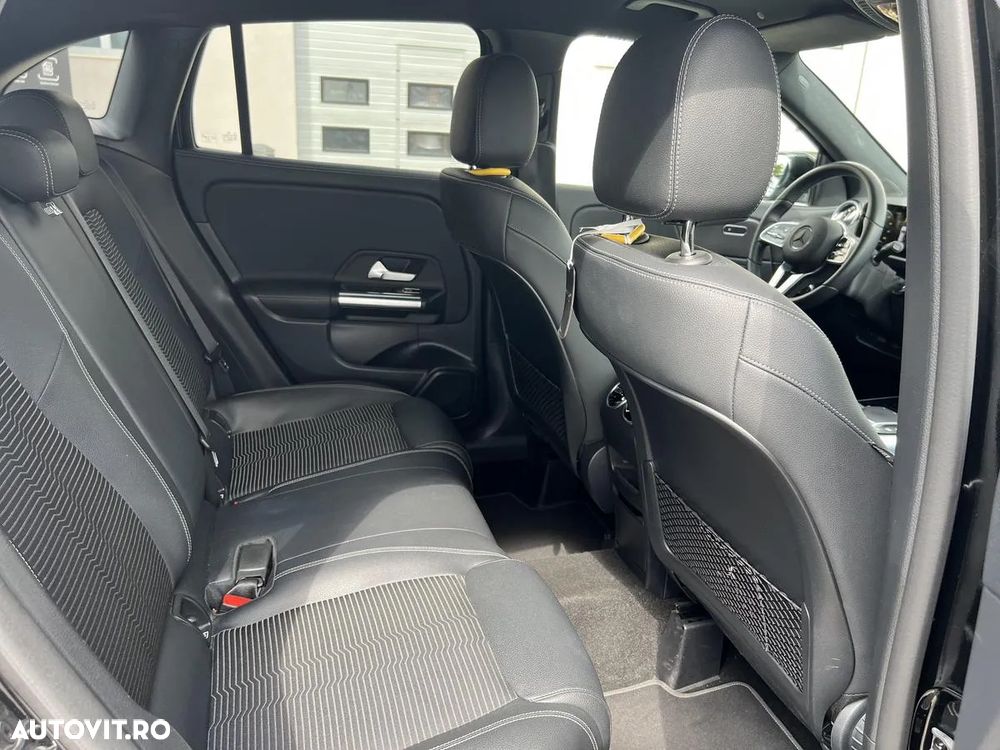 Mercedes-Benz GLA 200 d 4MATIC Aut. - 15